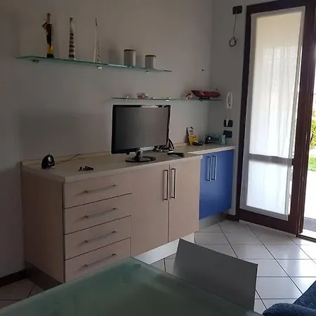 Apartment Casa Paradiso Del Garda Manerba del Garda